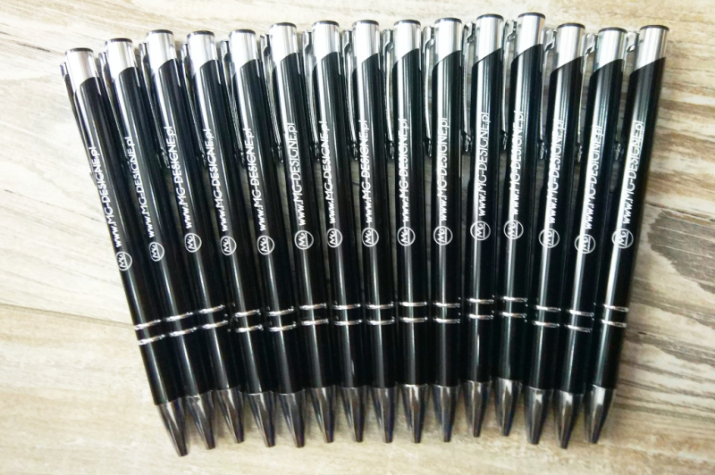 Długopisy z grawerem – Gemini Group