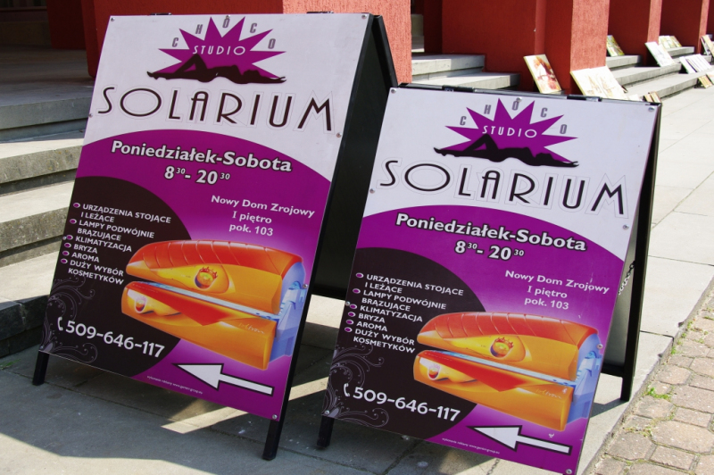 Potykacze reklamowe dla studia Solarium w Krynicy